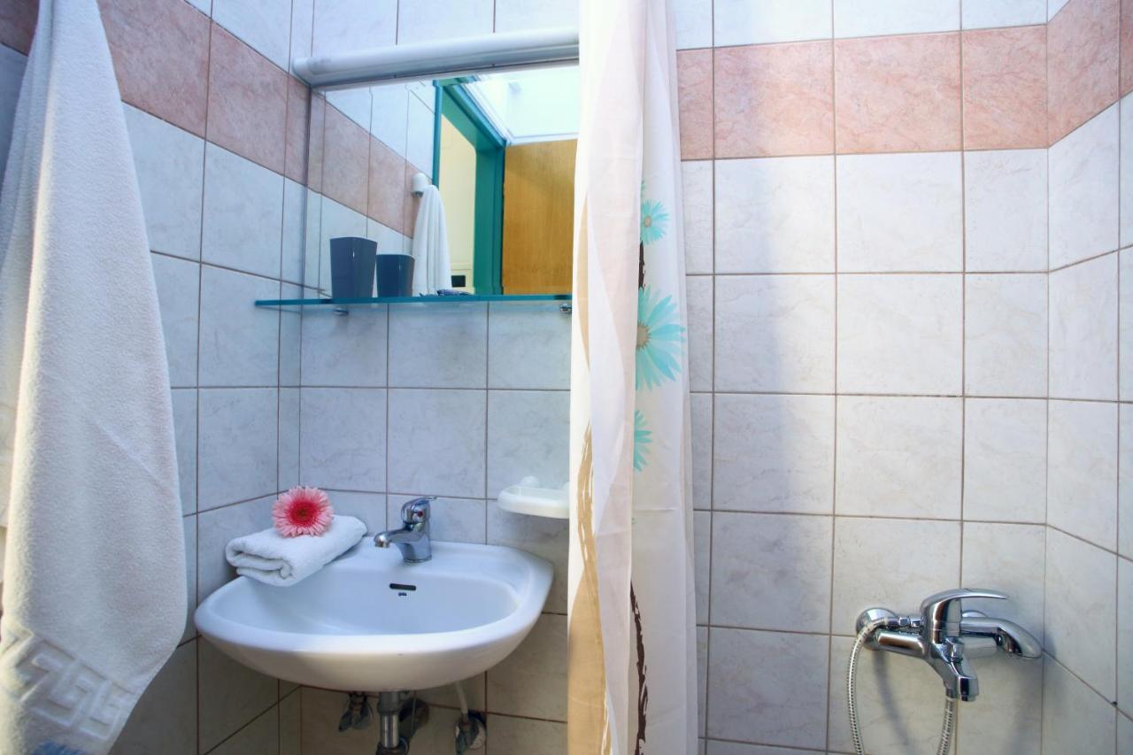 Sofia Studios Kathisma Kalamítsi Exteriör bild