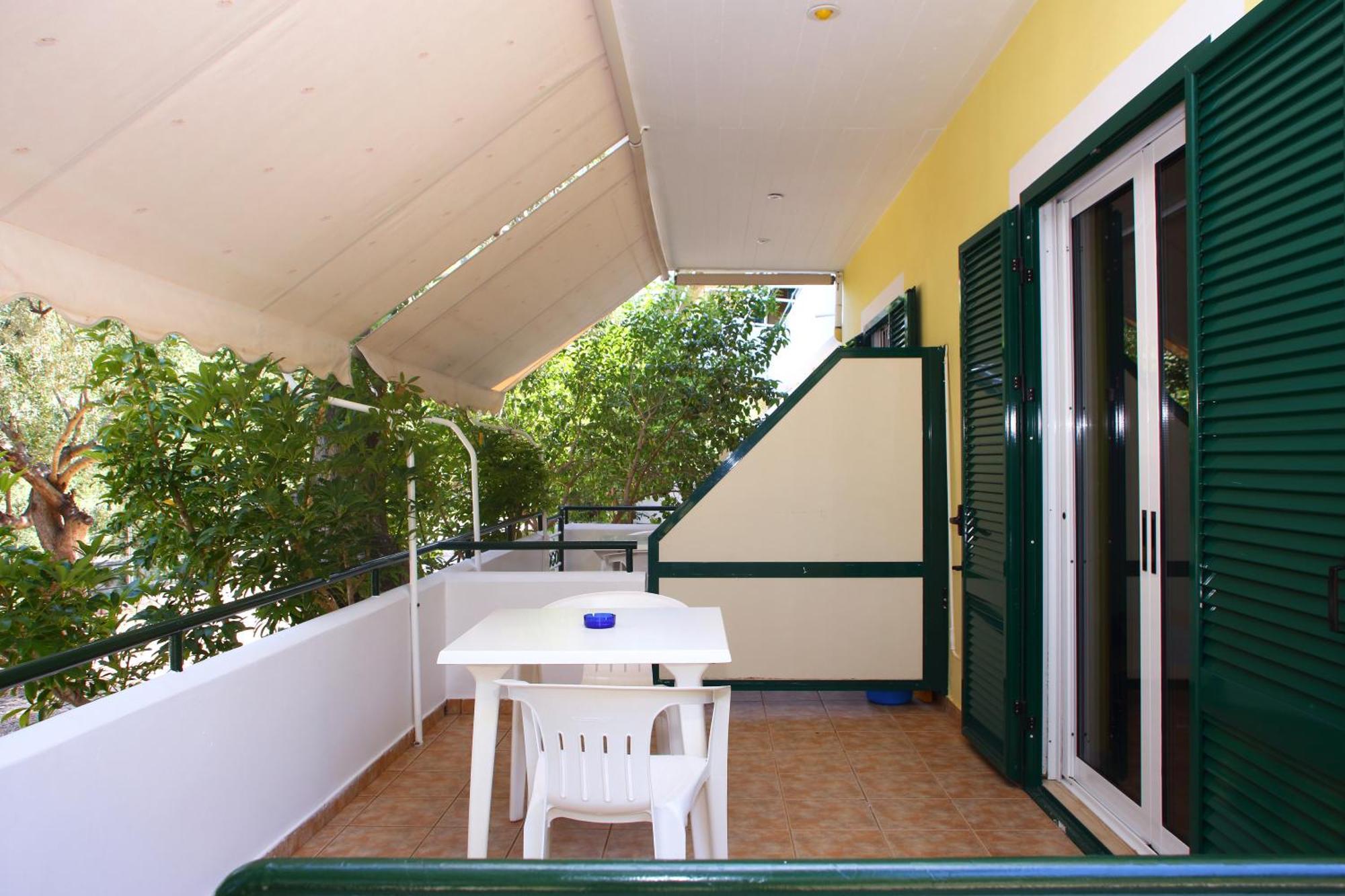Sofia Studios Kathisma Kalamítsi Exteriör bild